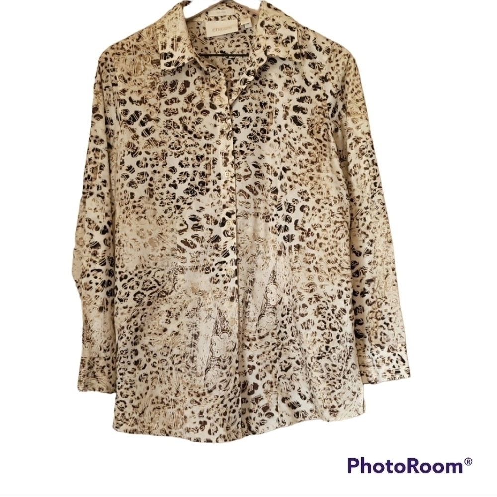 🏷 𝅺CHICOS animal print button up top 0 or XS